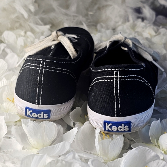 Women's Keds Champion Originals Black Canvas Low Top Sneakers SIZE 8 - Picture 5 of 5